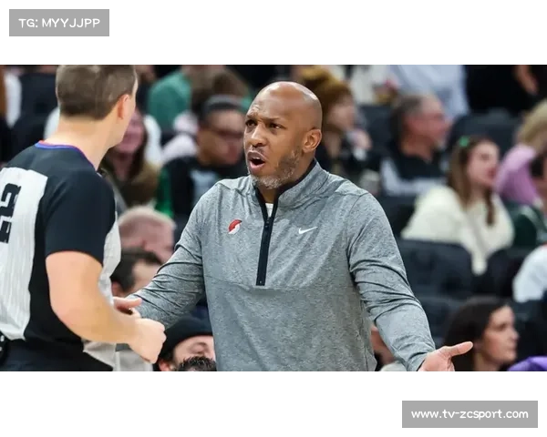 “热火后卫特里·罗齐尔因涉嫌非法赌博被FBI逮捕，官方勒令离开球队”